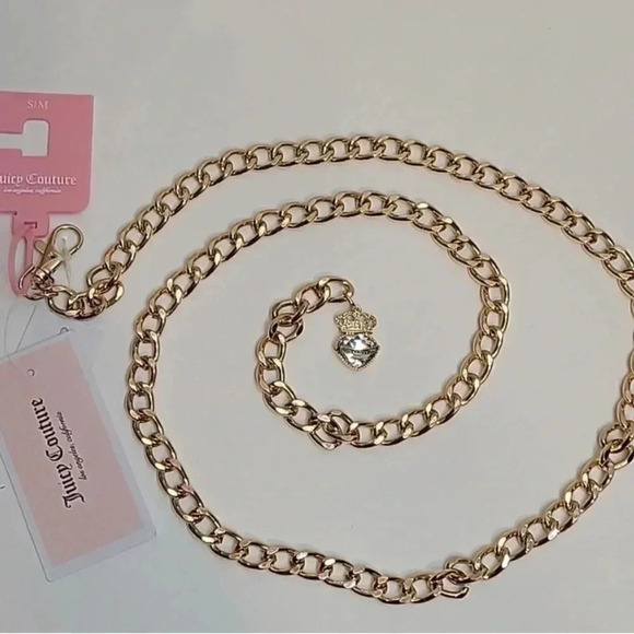🆕Juicy Couture Gold Metal Chain Belt With Rhinestone Heart Crown Charm S🆕 - Picture 3 of 8